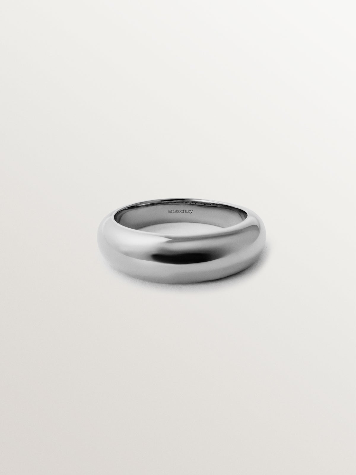 Anillo abombado de plata 925