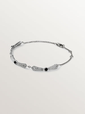 Pulsera de oro blanco de 18K con ónix negro y diamantes en talla brillante
