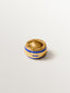 Charm con inicial I de plata 925 bañada en oro amarillo de 18K y esmalte azul con forma circular