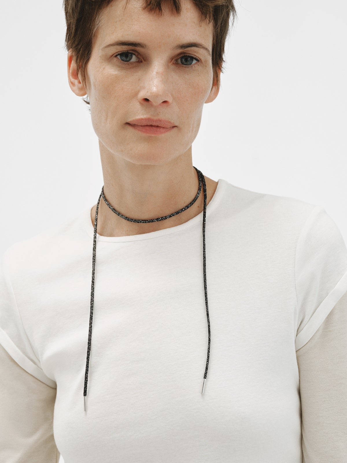 Cordel negro con acabados en plata 925