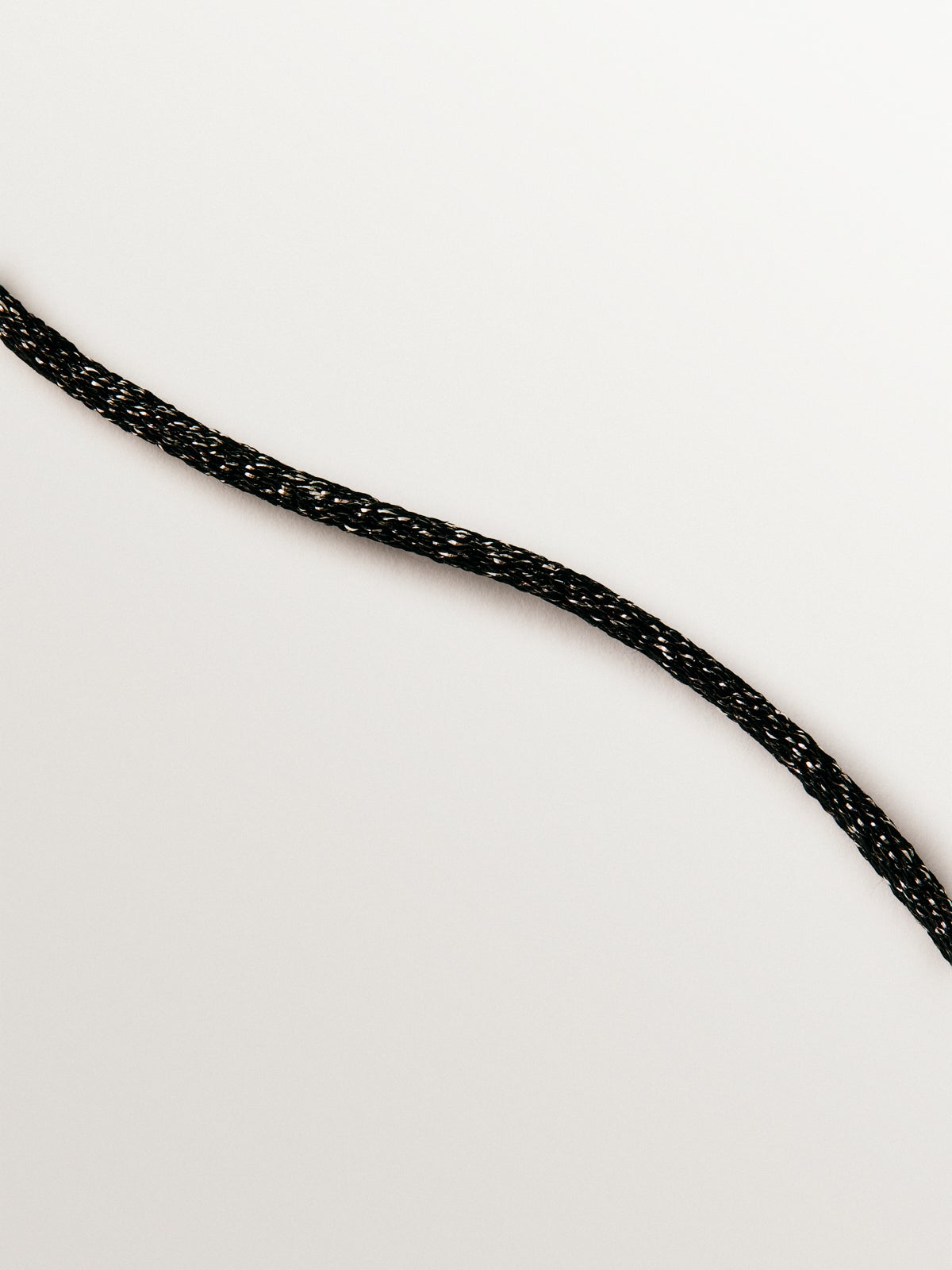 Cordel negro con acabados en plata 925