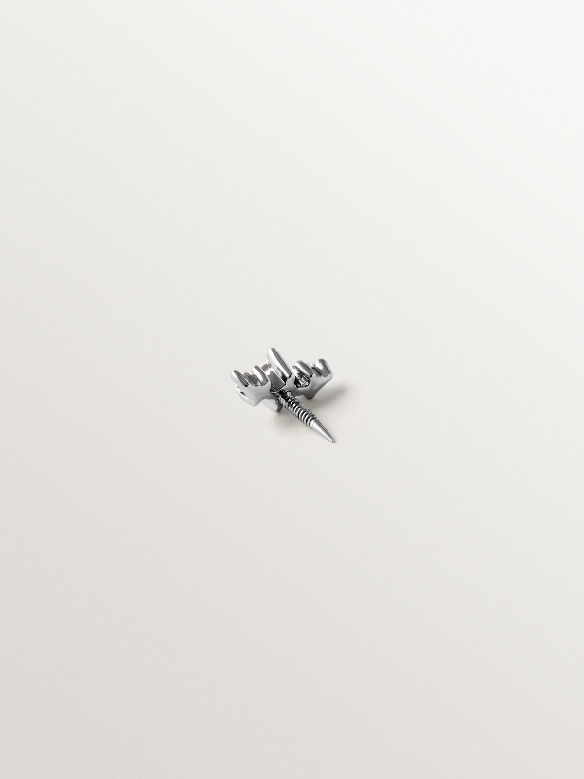 Piercing de oro blanco de 18K  con diamantes