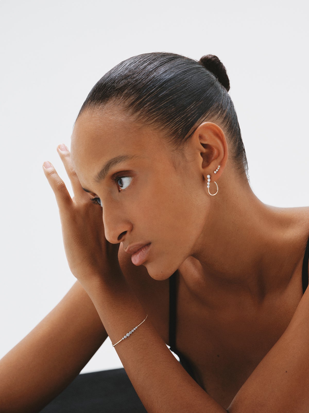 Pulsera de oro blanco y amarillo de 9K con diamantes