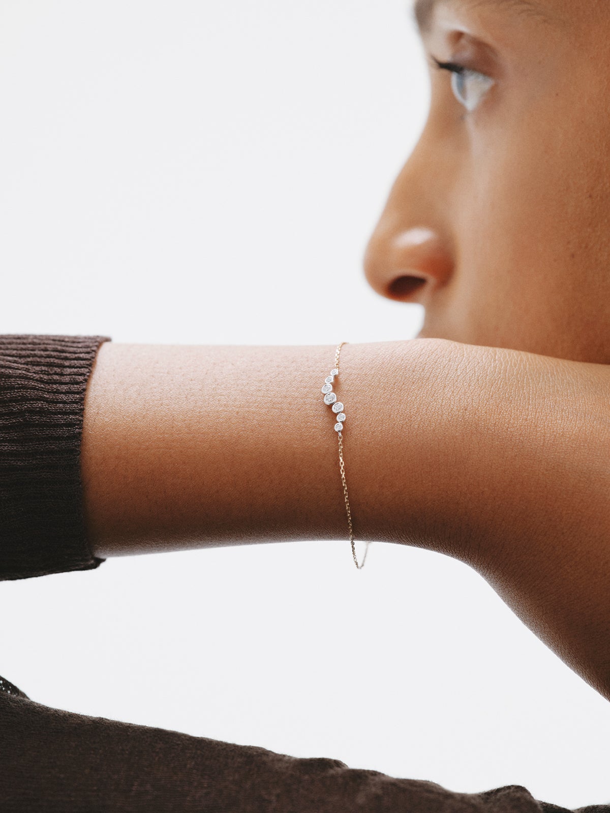 Pulsera de oro blanco y amarillo de 9K con diamantes