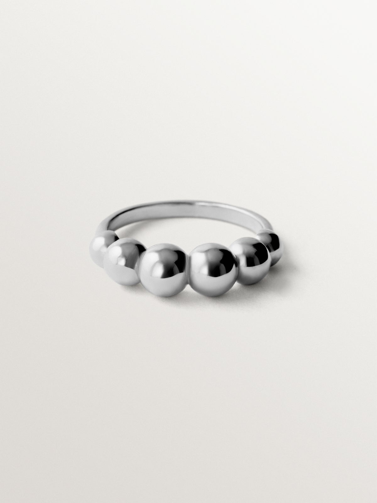 Anillo de plata 925 con motivo de esferas