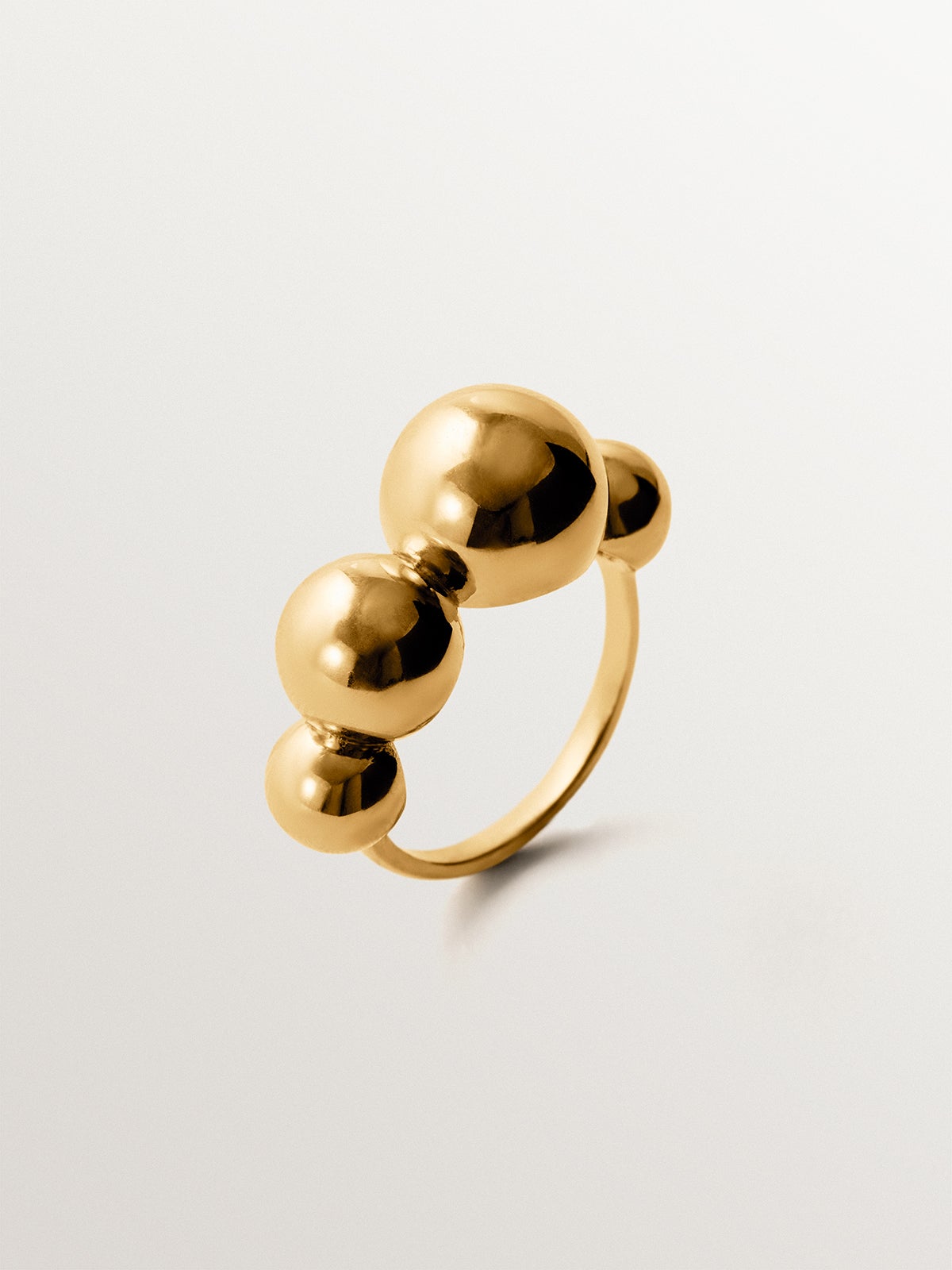 Anillo de plata 925 bañada en oro amarillo de 18K con esferas