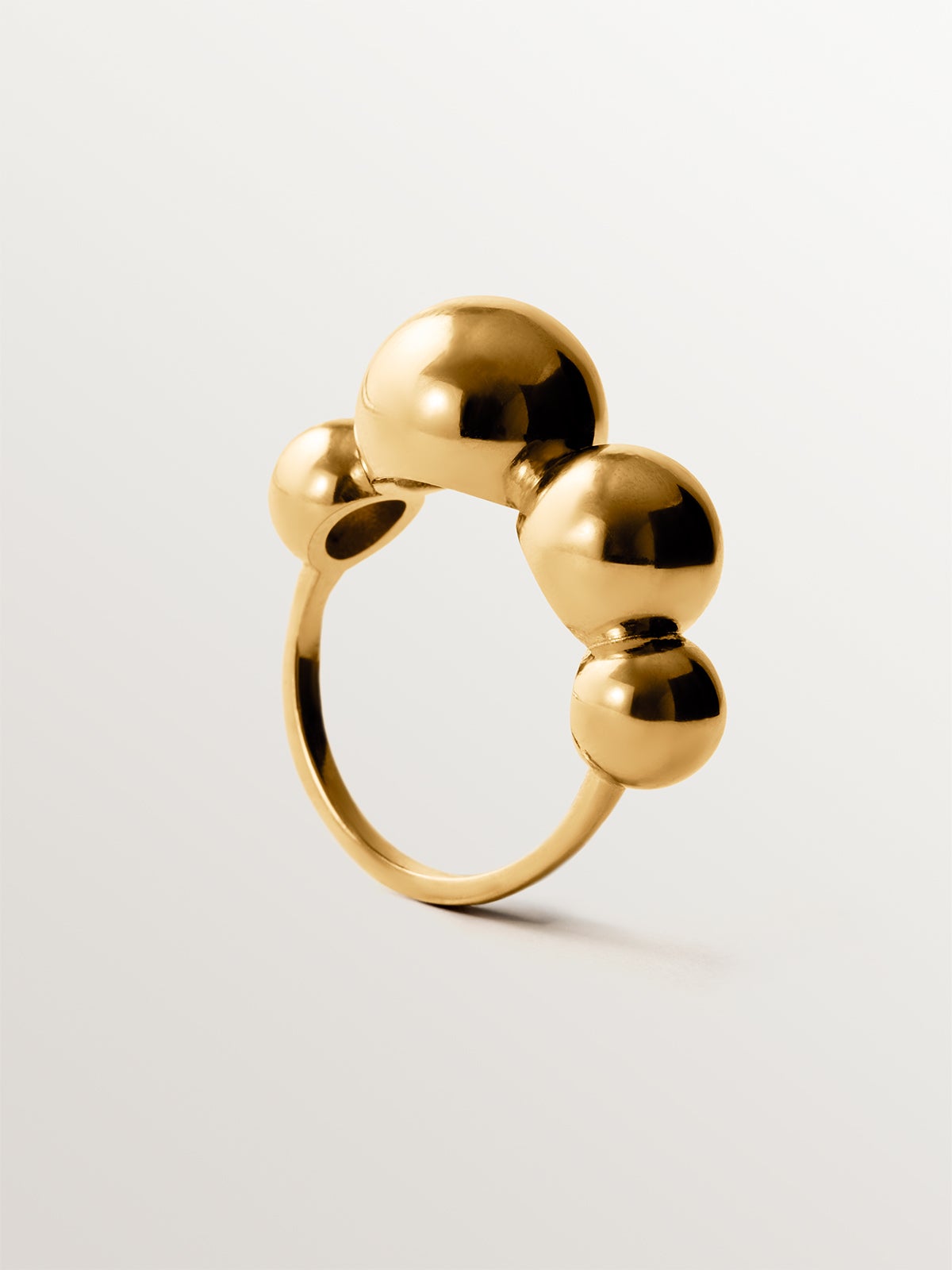 Anillo de plata 925 bañada en oro amarillo de 18K con esferas