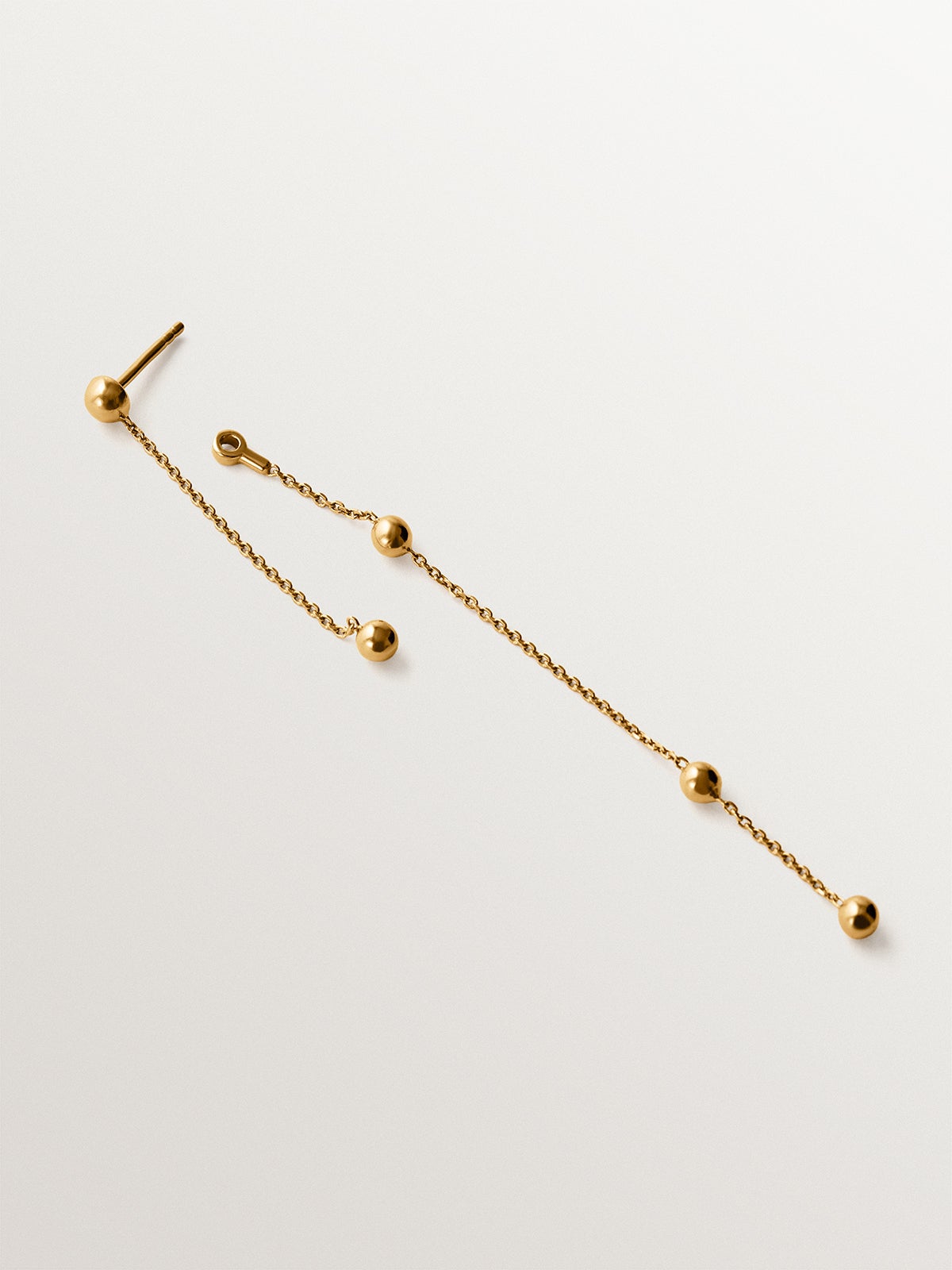 Pendiente colgante individual de plata 925 bañada en oro amarillo de 18K con esferas