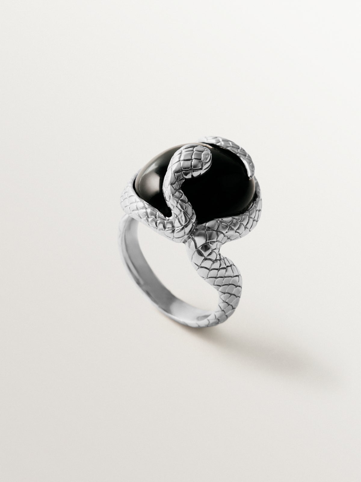 Anillo en plata 925 con ónix negro