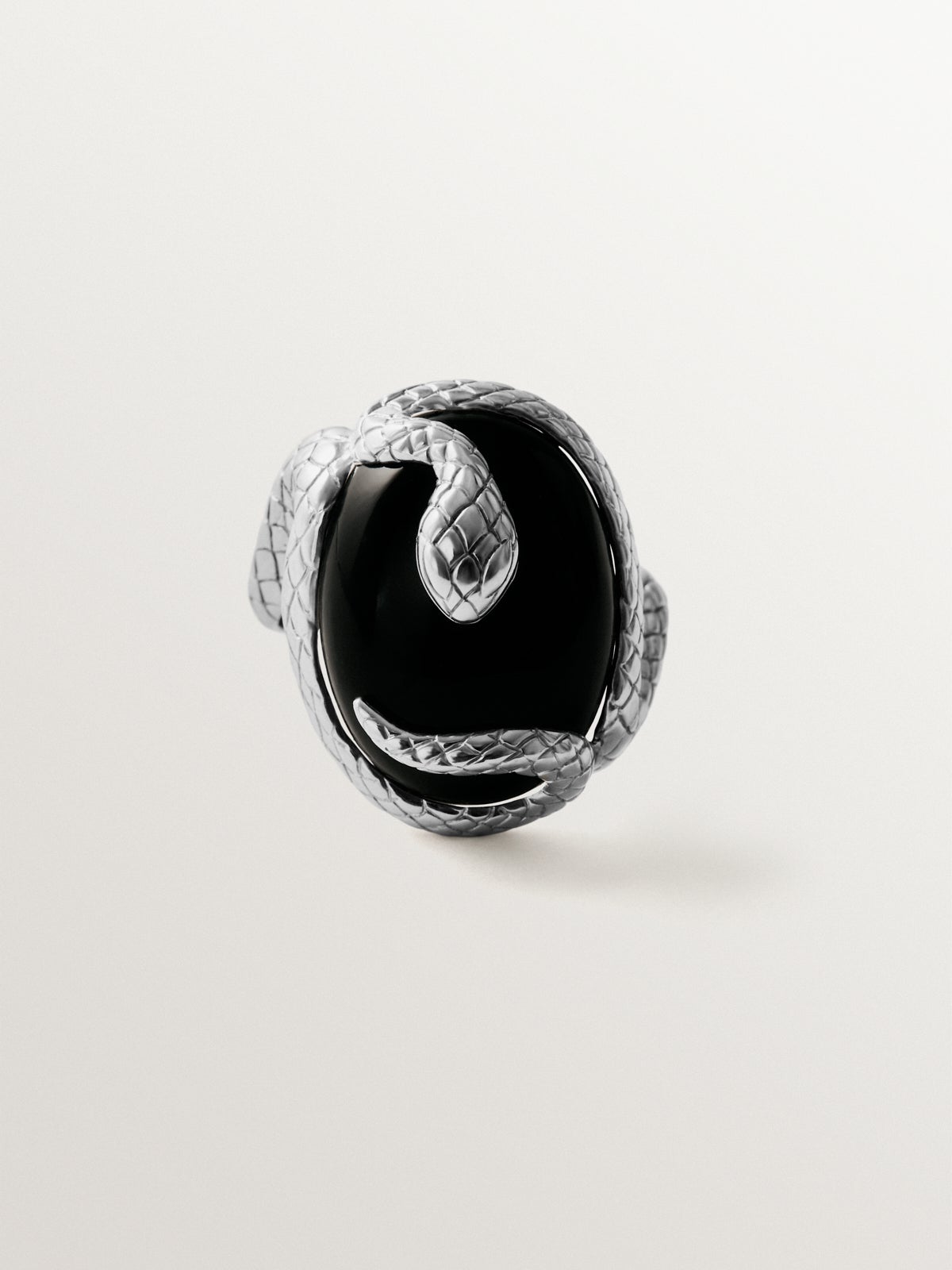 Anillo en plata 925 con ónix negro