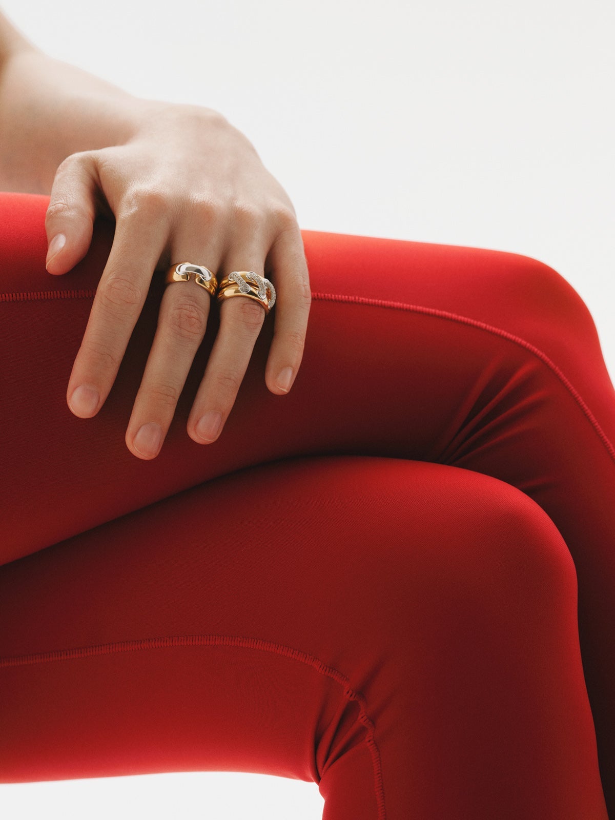 Anillo de plata 925 bañada en rodio y oro amarillo de 18K