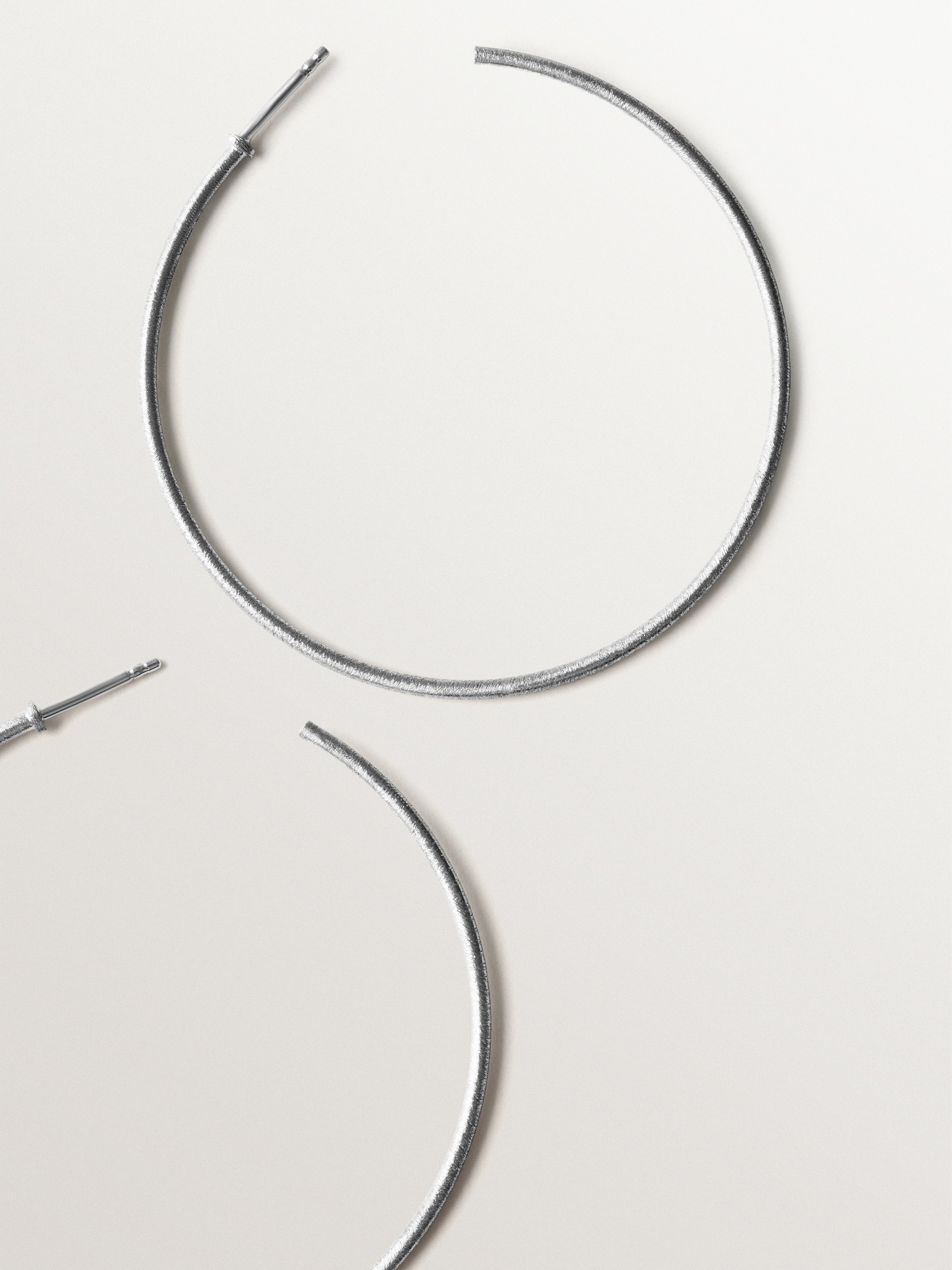 Pendientes de aro de plata 925 con textura