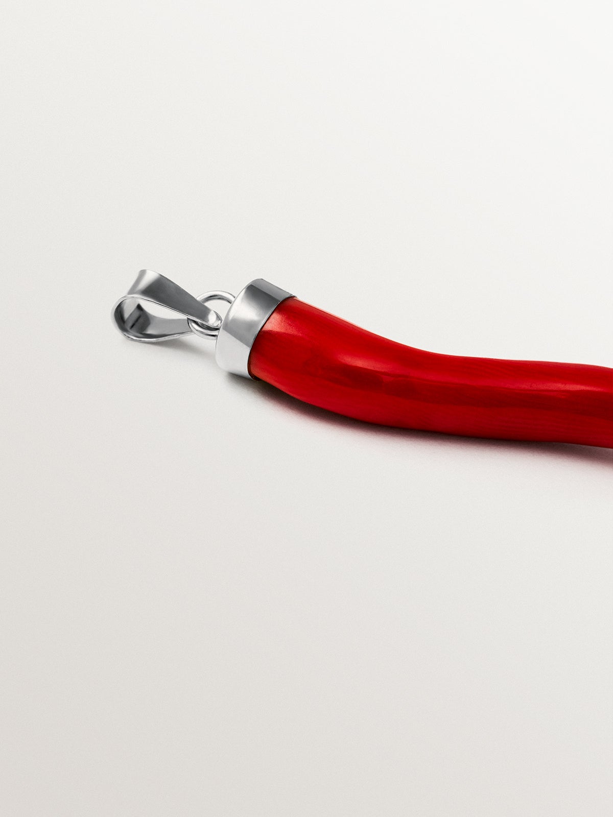 925 rhodium-plated silver charm with red coral