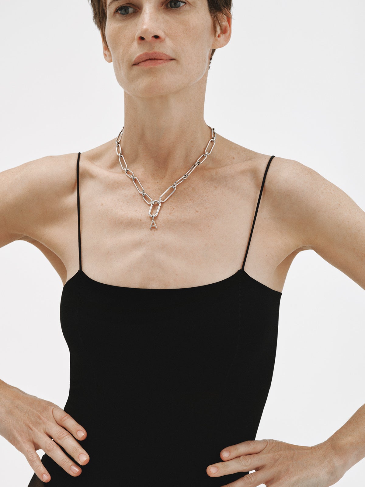 Charm de plata 925 con letra A y motivos de esferas