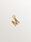 Charm de plata 925 bañada en oro amarillo de 18K con letra M y motivos de esferas