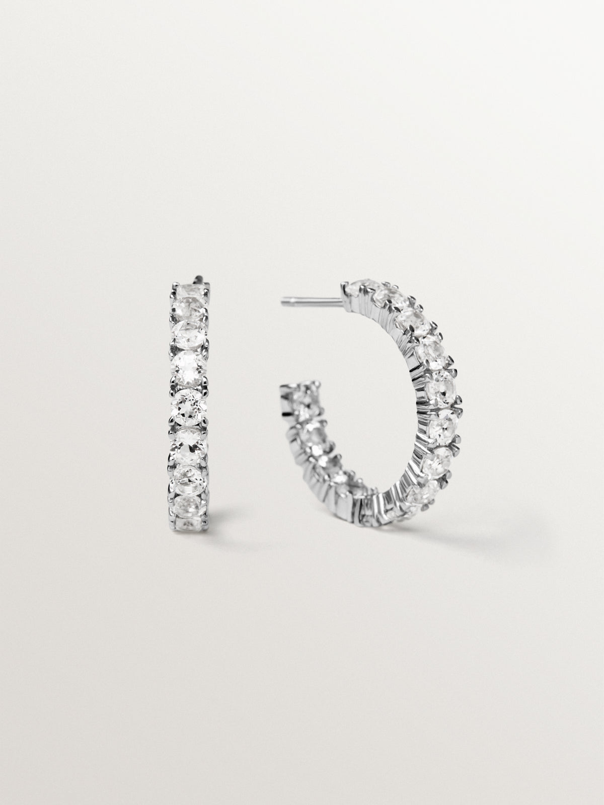 Boucles d'oreilles créoles en argent 925 avec topazes blanches