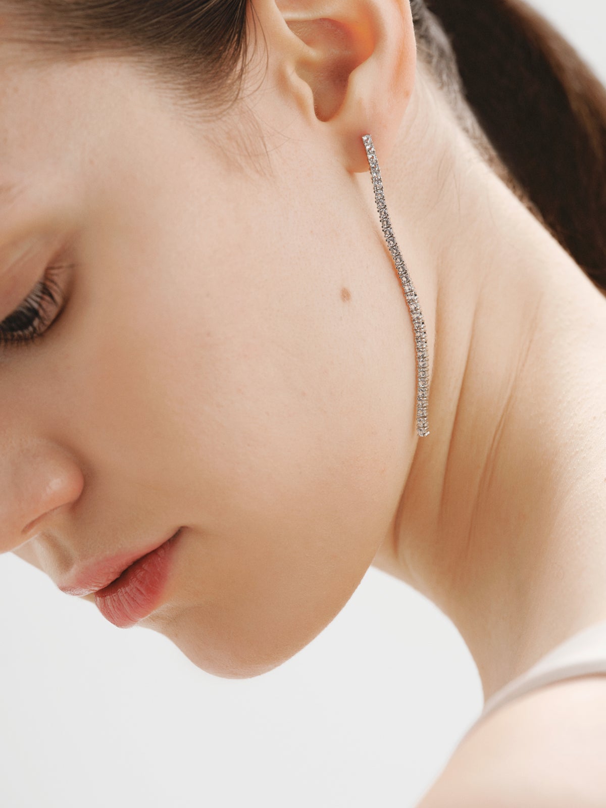 Pendientes largos de plata 925 con topacios blancos