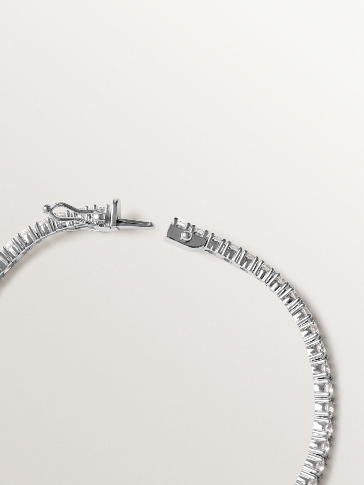 Bracelet rivière en argent 925 avec topazes blanches