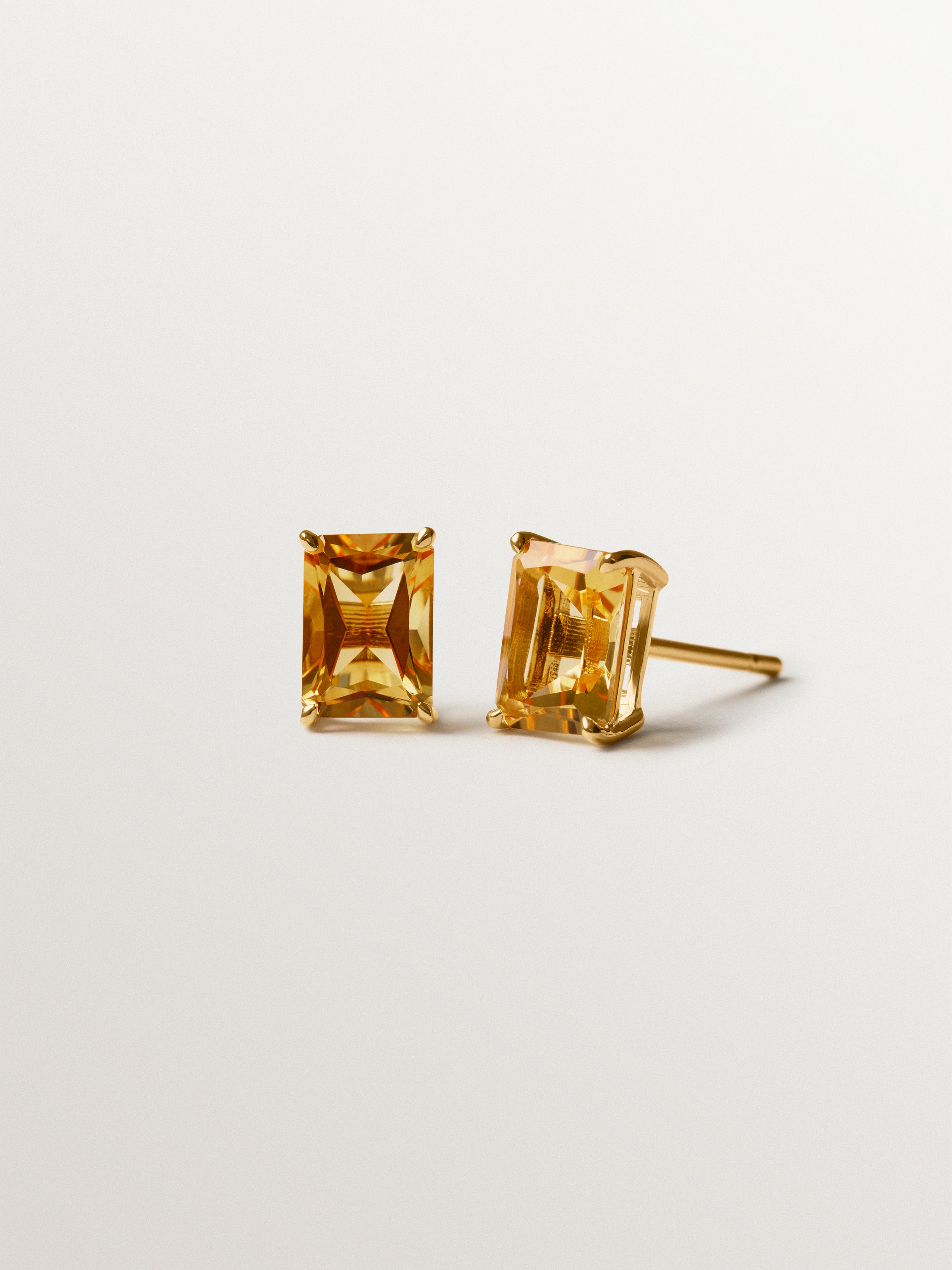 Pendientes de plata 925 bañada en oro amarillo de 18K con citrinos verdes
