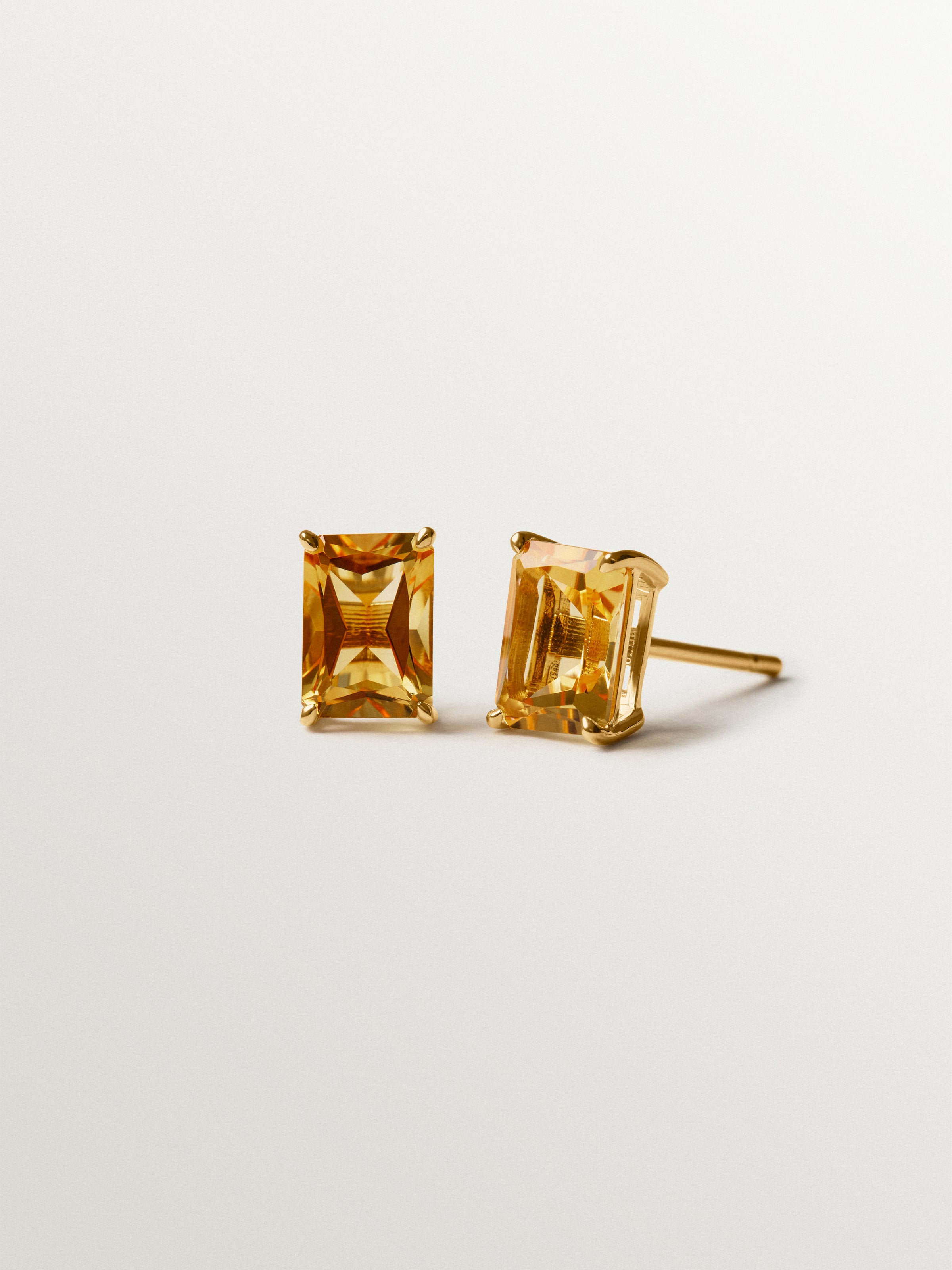 Pendientes de plata 925 bañada en oro amarillo de 18K con citrinos verdes
