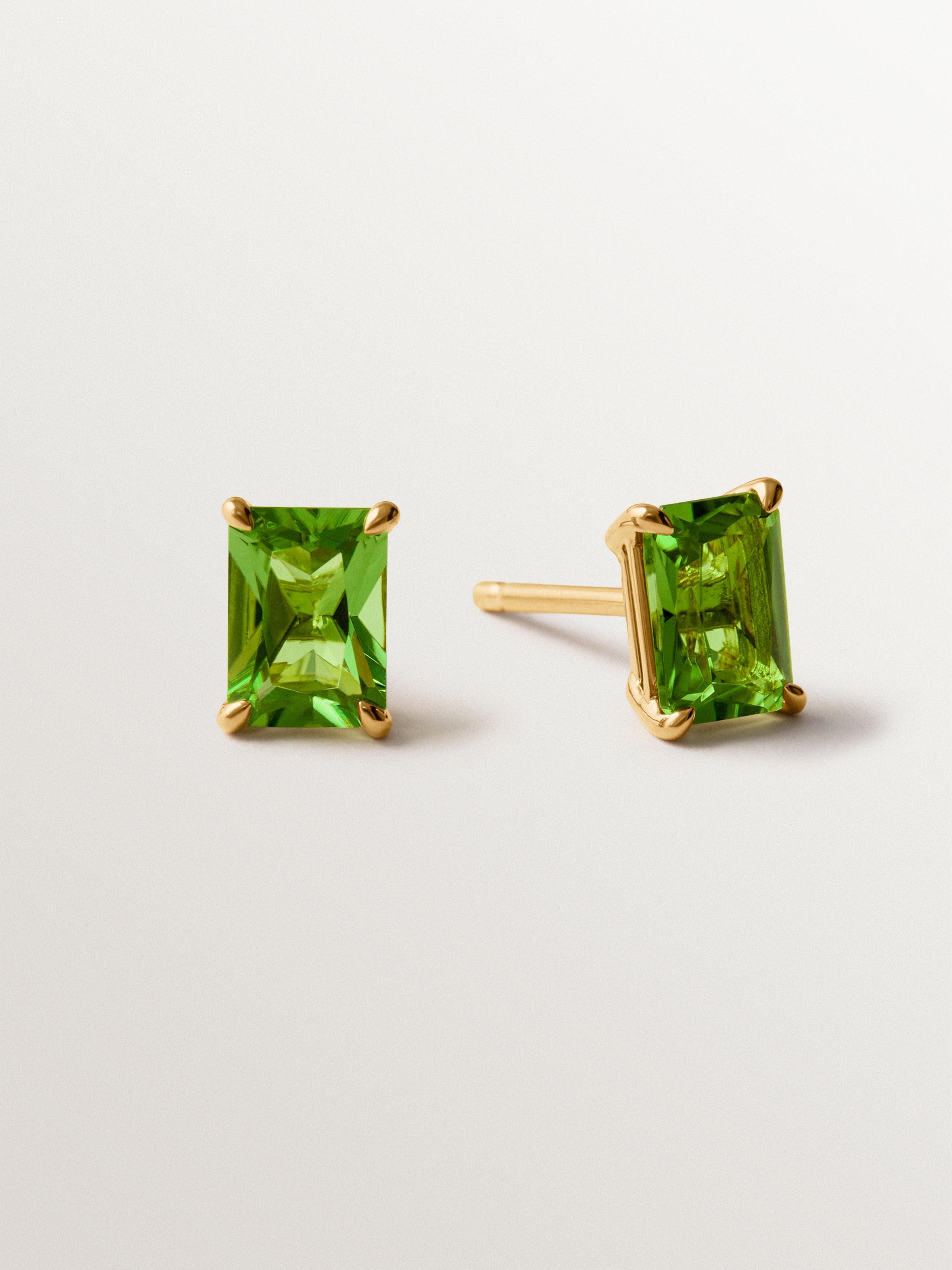 Pendientes de plata 925 bañados en oro amarillo de 18K peridotos verdes