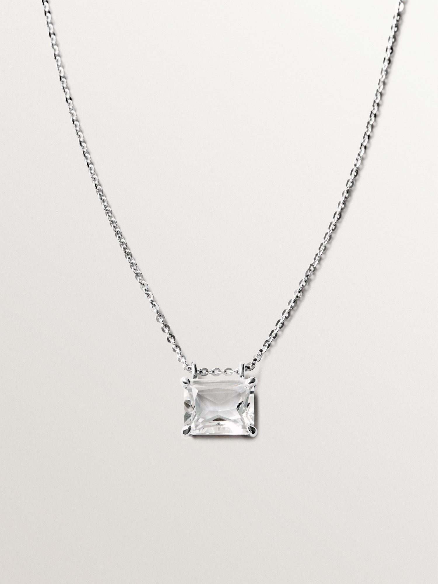 Collar de plata 925 con cuarzo blanco