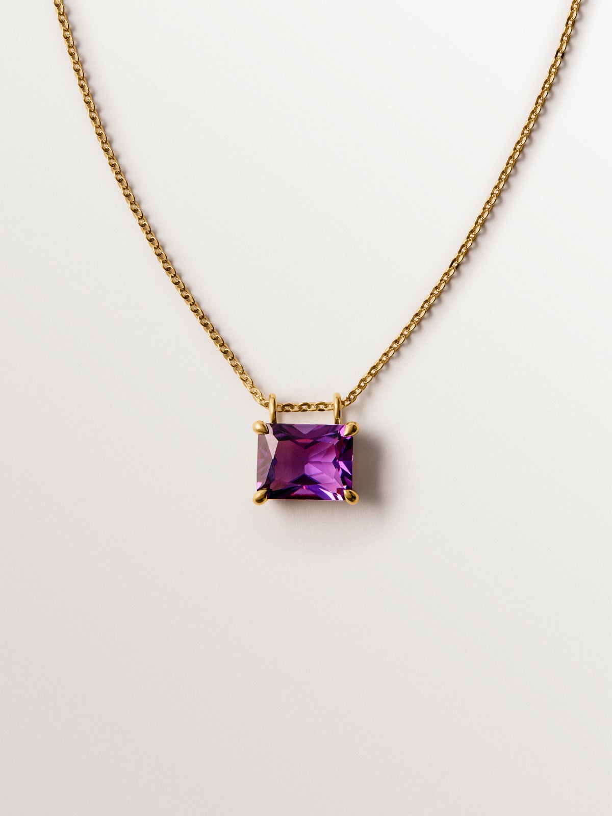 Collar de plata 925 bañada en oro amarillo de 18K con amatista rosa