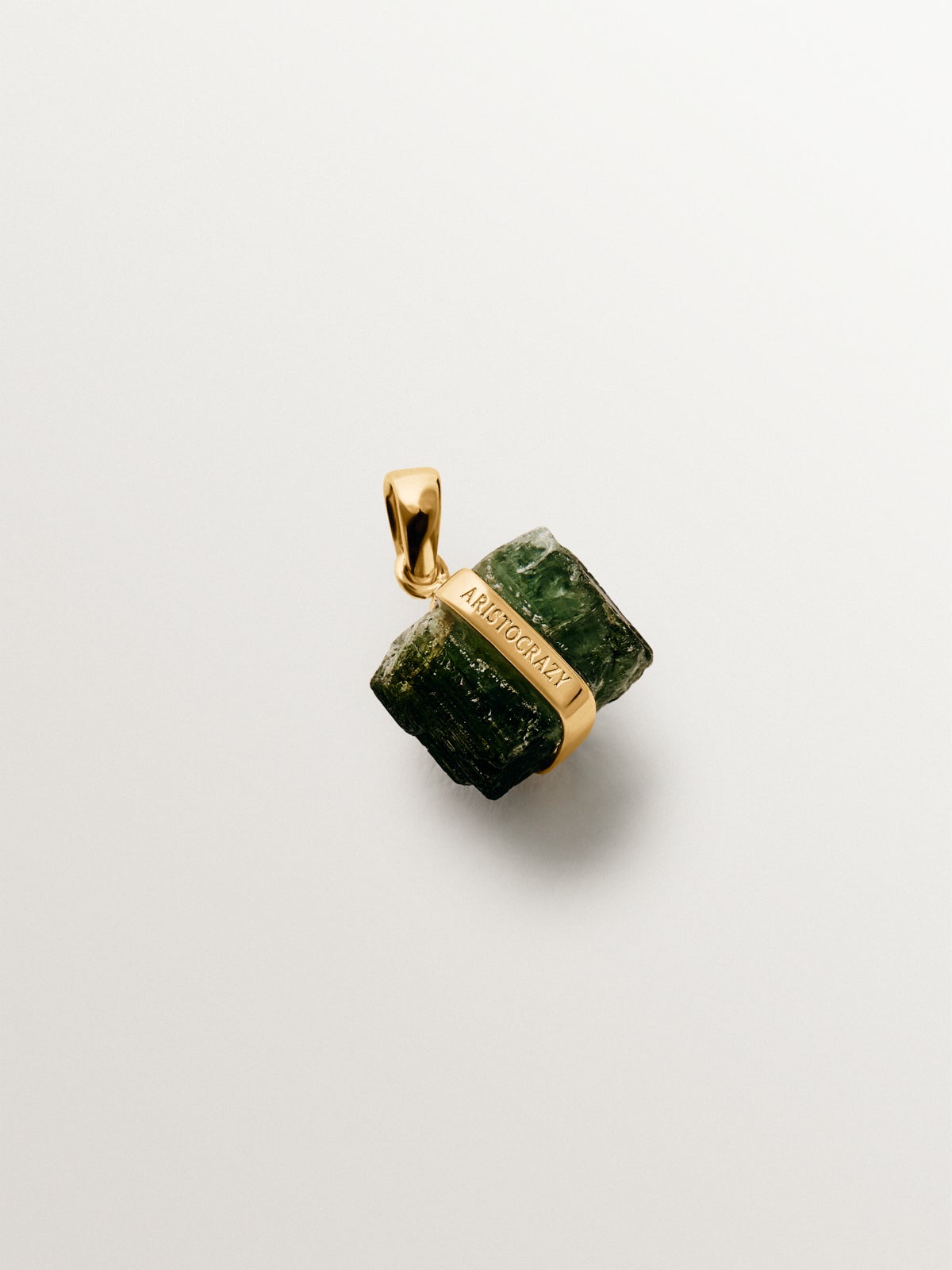 Charm piedra de nacimiento Octubre con turmalina verde