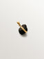 Charm de plata 925 bañada en oro amarillo de 18K con ónix negro