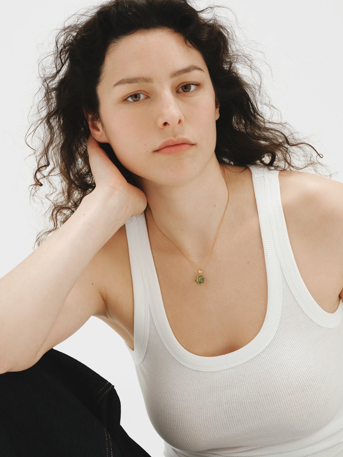 Charm piedra de nacimiento Agosto con peridoto verde