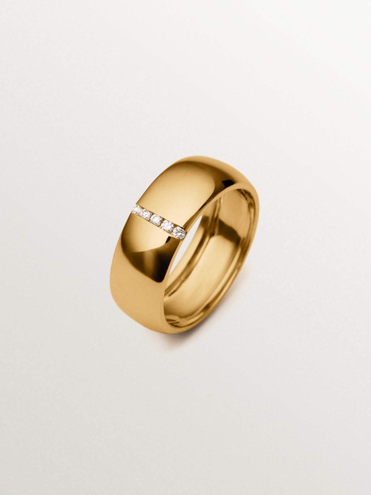 Anillo de oro amarillo de 9K con diamantes lab grown