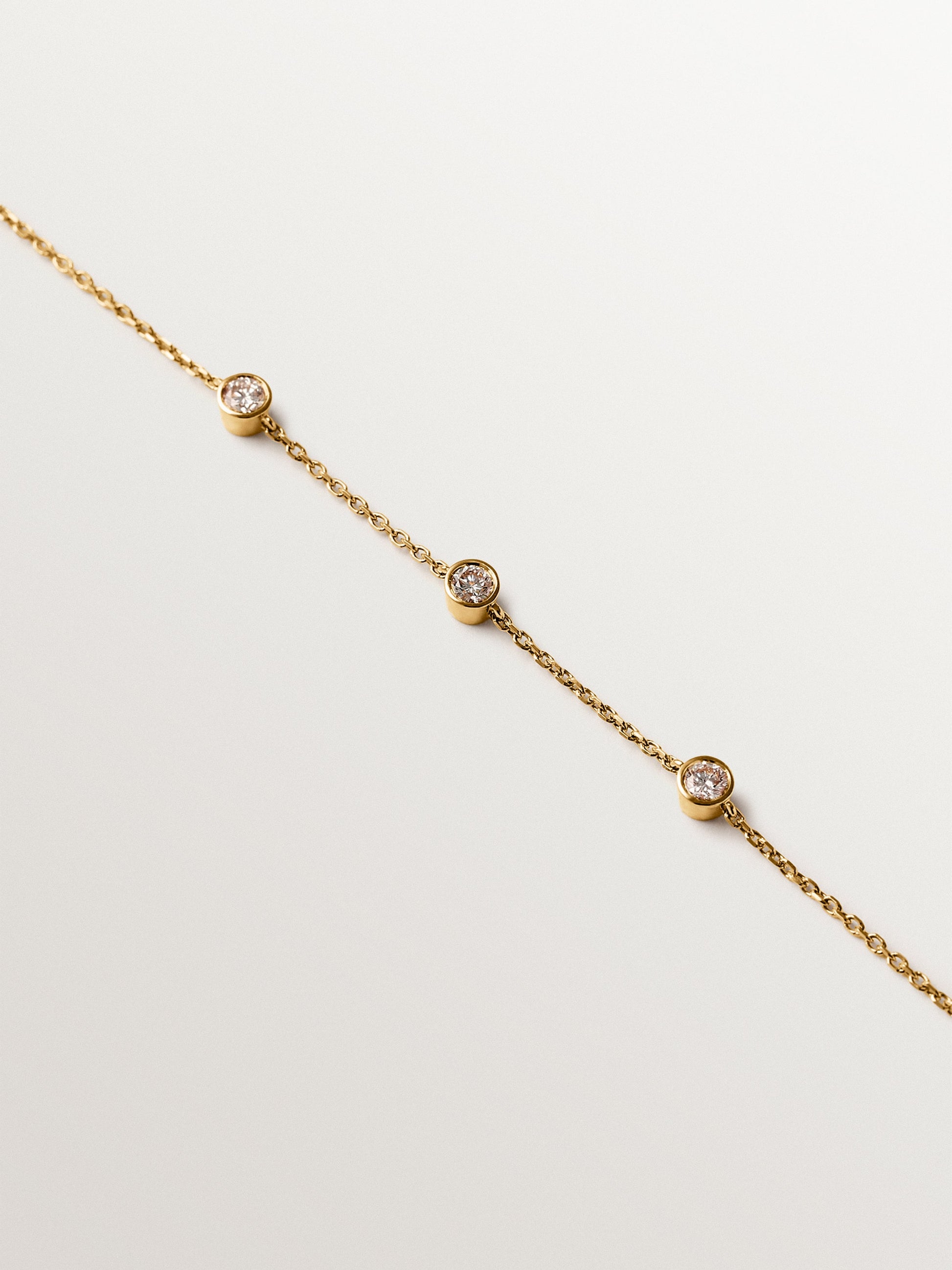 Pulsera de oro amarillo de 9K con diamantes lab grown