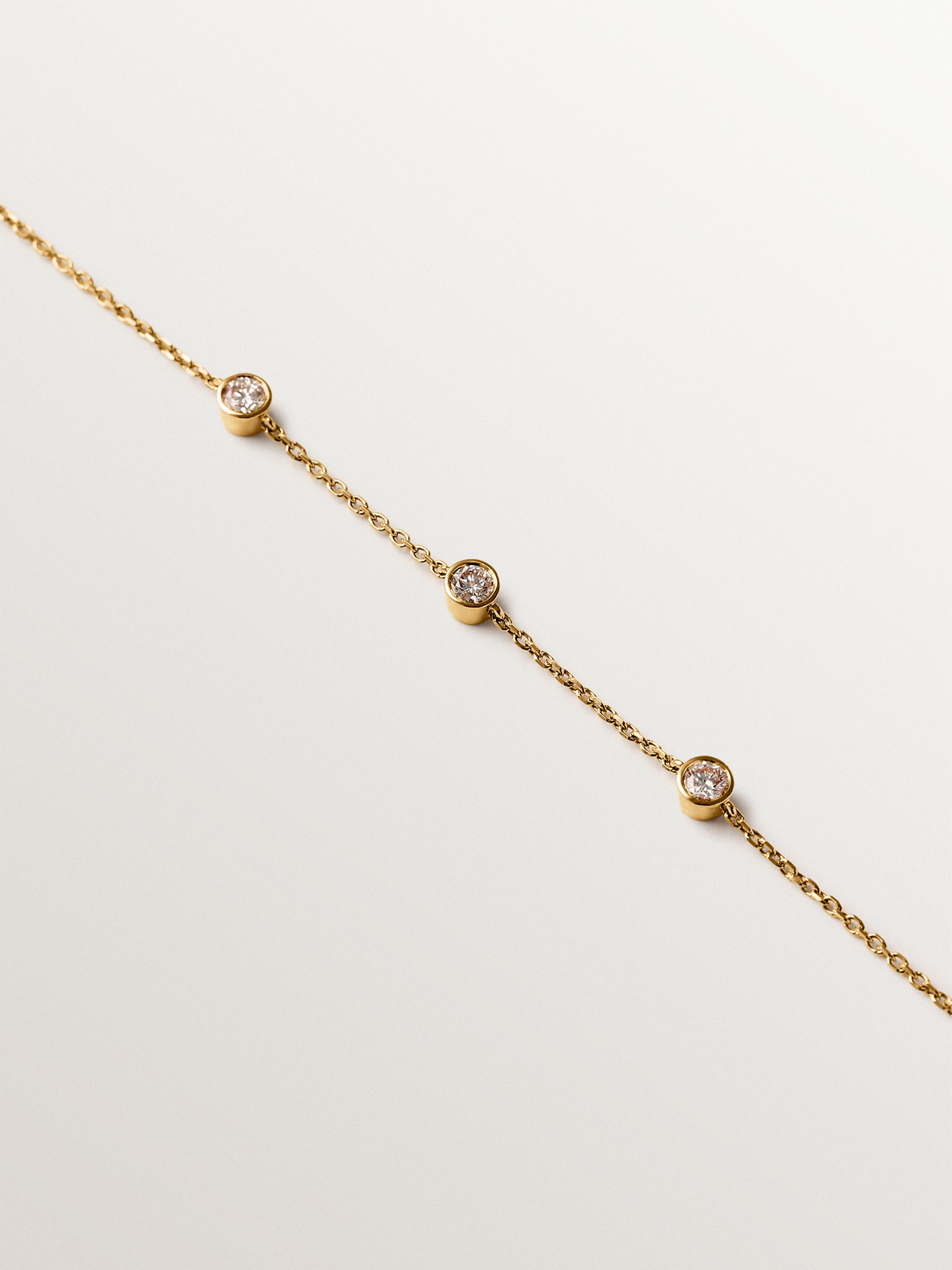 Pulsera de oro amarillo de 9K con diamantes lab grown