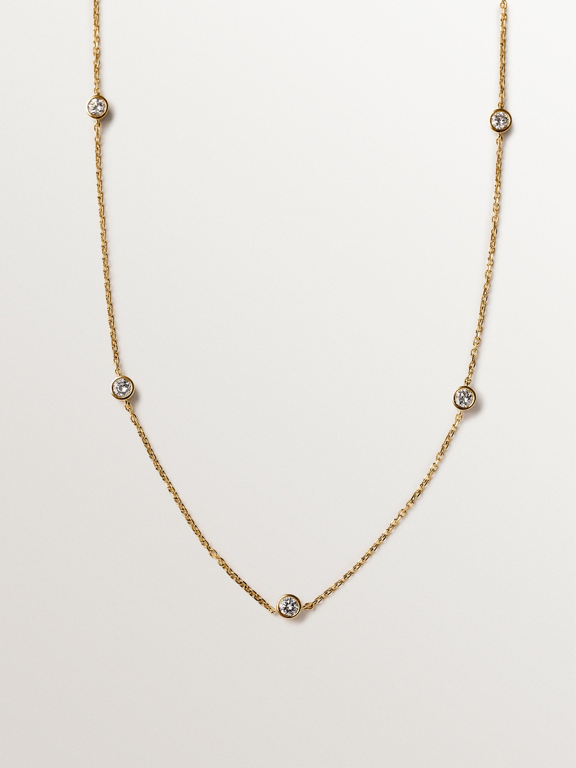 Collar de oro amarillo de 9K con diamantes lab grown