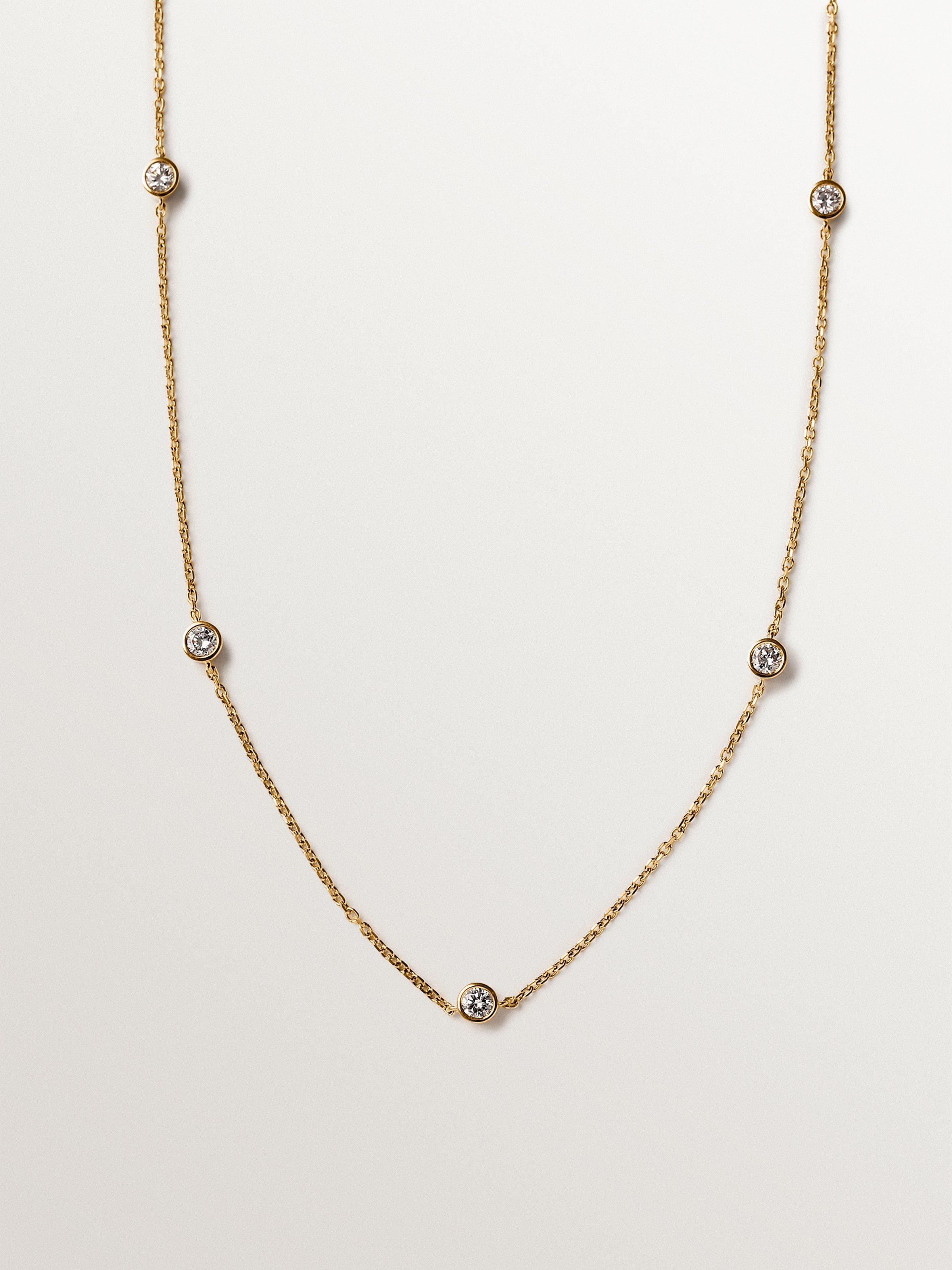 Collar de oro amarillo de 9K con diamantes lab grown