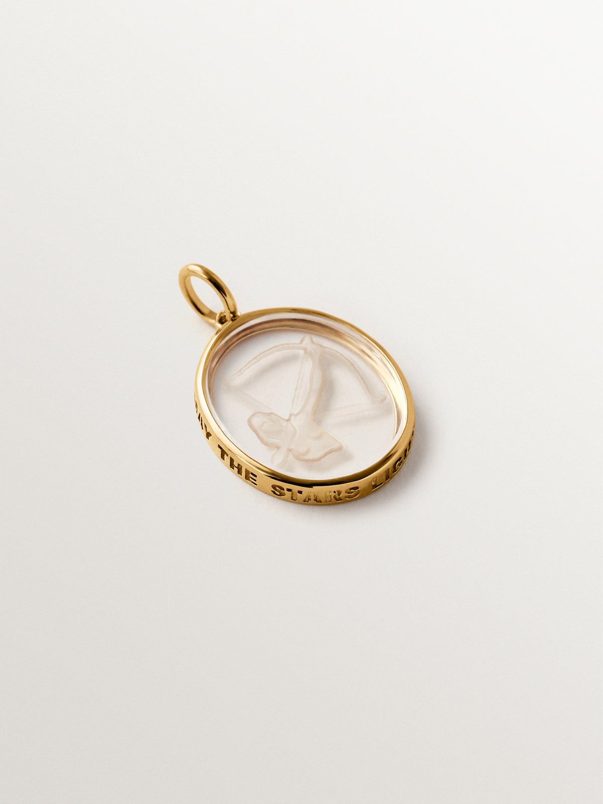 Charm Sagitario de plata 925 bañada en oro amarillo de 18K y cristal de roca