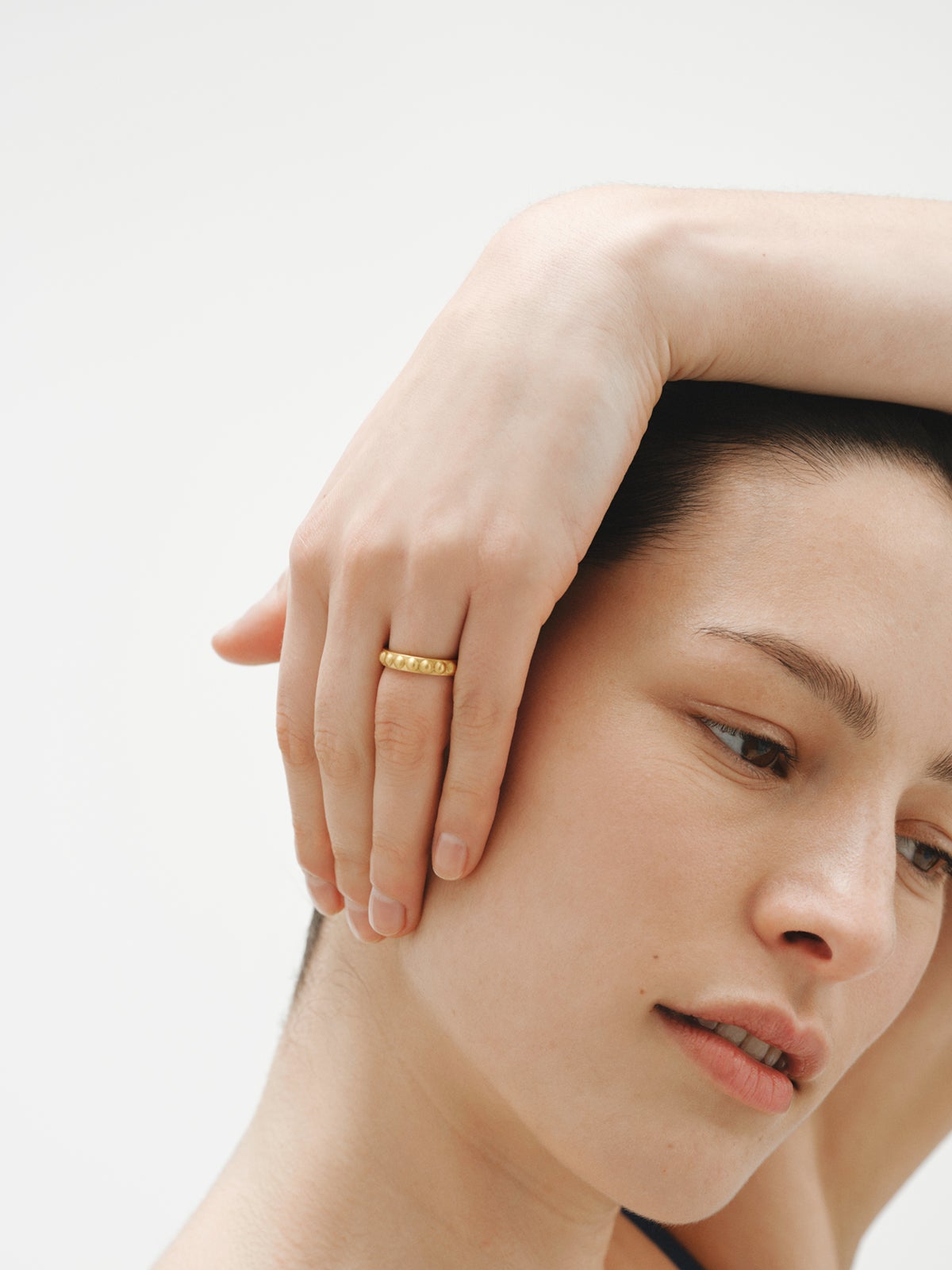 Anillo de plata 925 bañada en oro amarillo de 18K y motivos de esferas