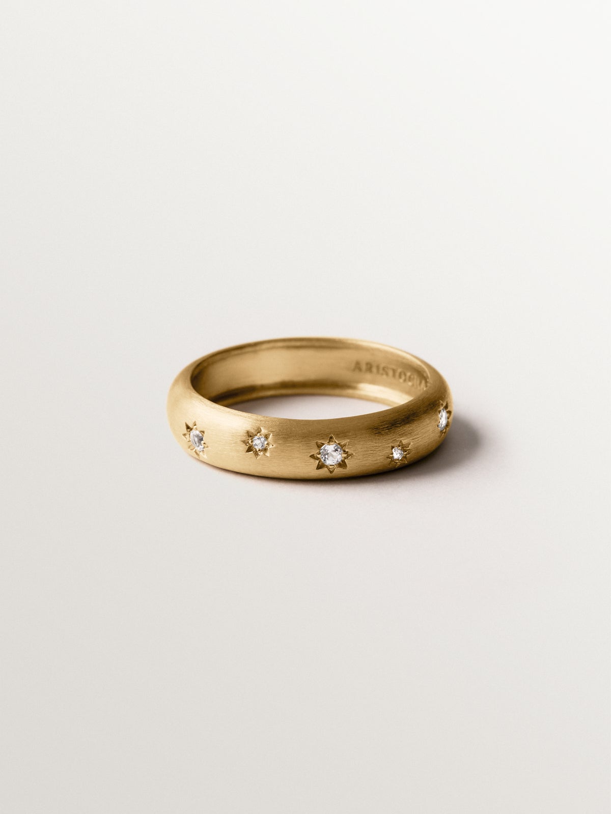 Anillo de plata 925 bañada en oro amarillo de 18K con topacios blancos