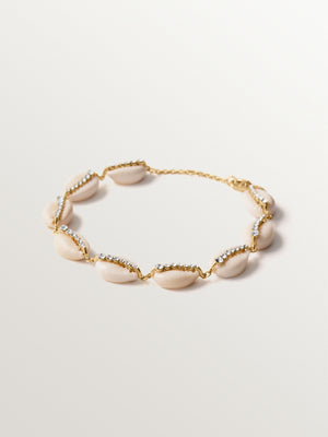 Pulsera de plata 925 bañada en oro amarillo de 18K con conchas blancas y cristales