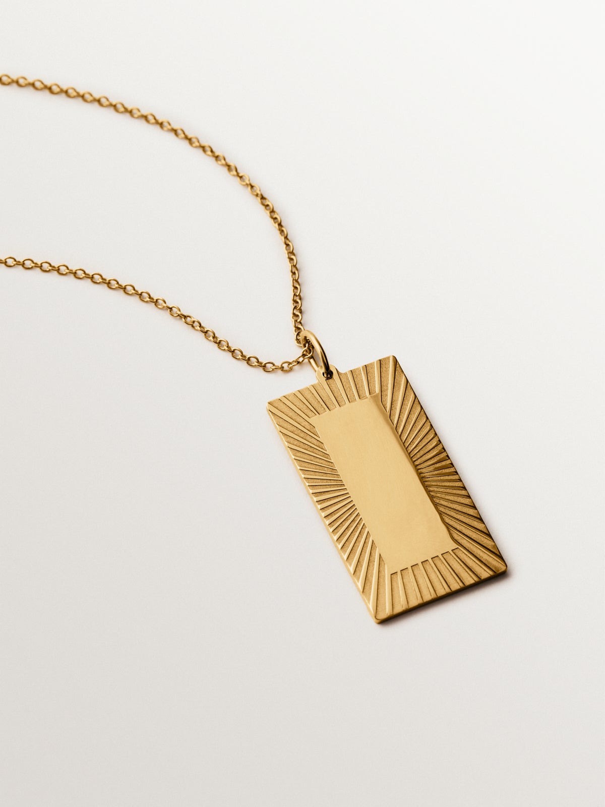 Charm personalizable de plata 925 bañada en oro de 18K