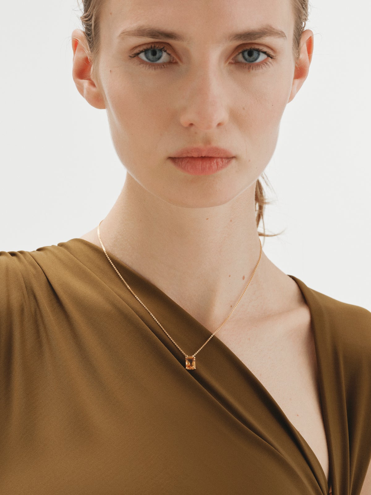Collar de plata 925 bañada en oro amarillo de 18K con citrino naranja