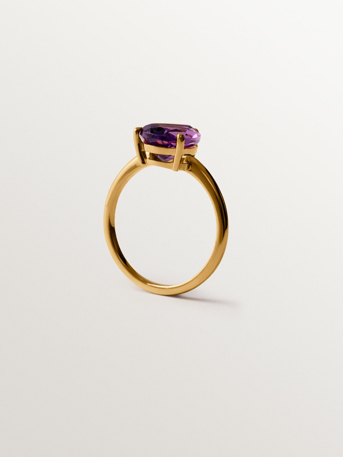 Anillo de plata 925 bañada en oro amarillo de 18K con amatista rosa