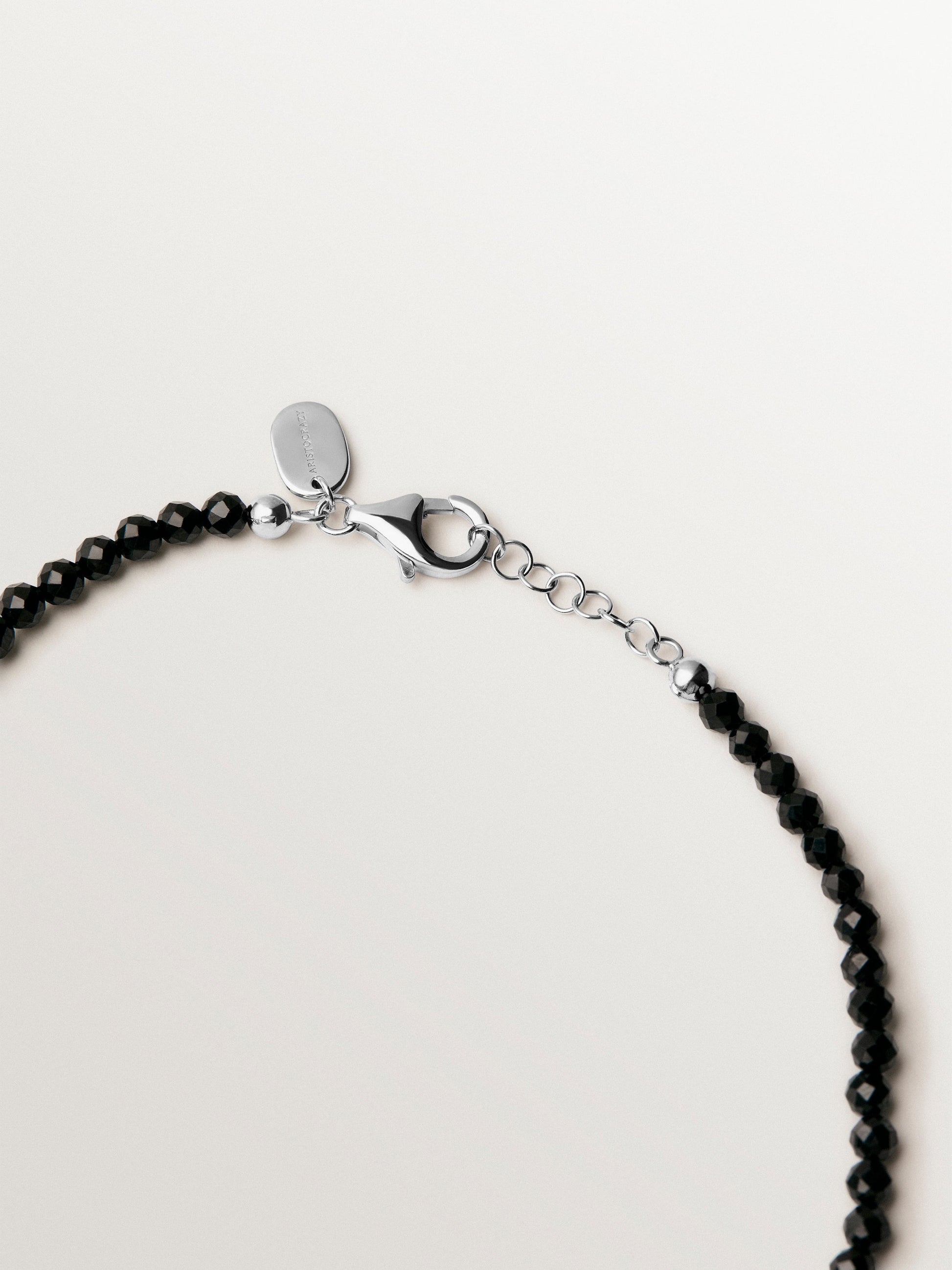 Collar de plata 925 con espinelas negras y perla