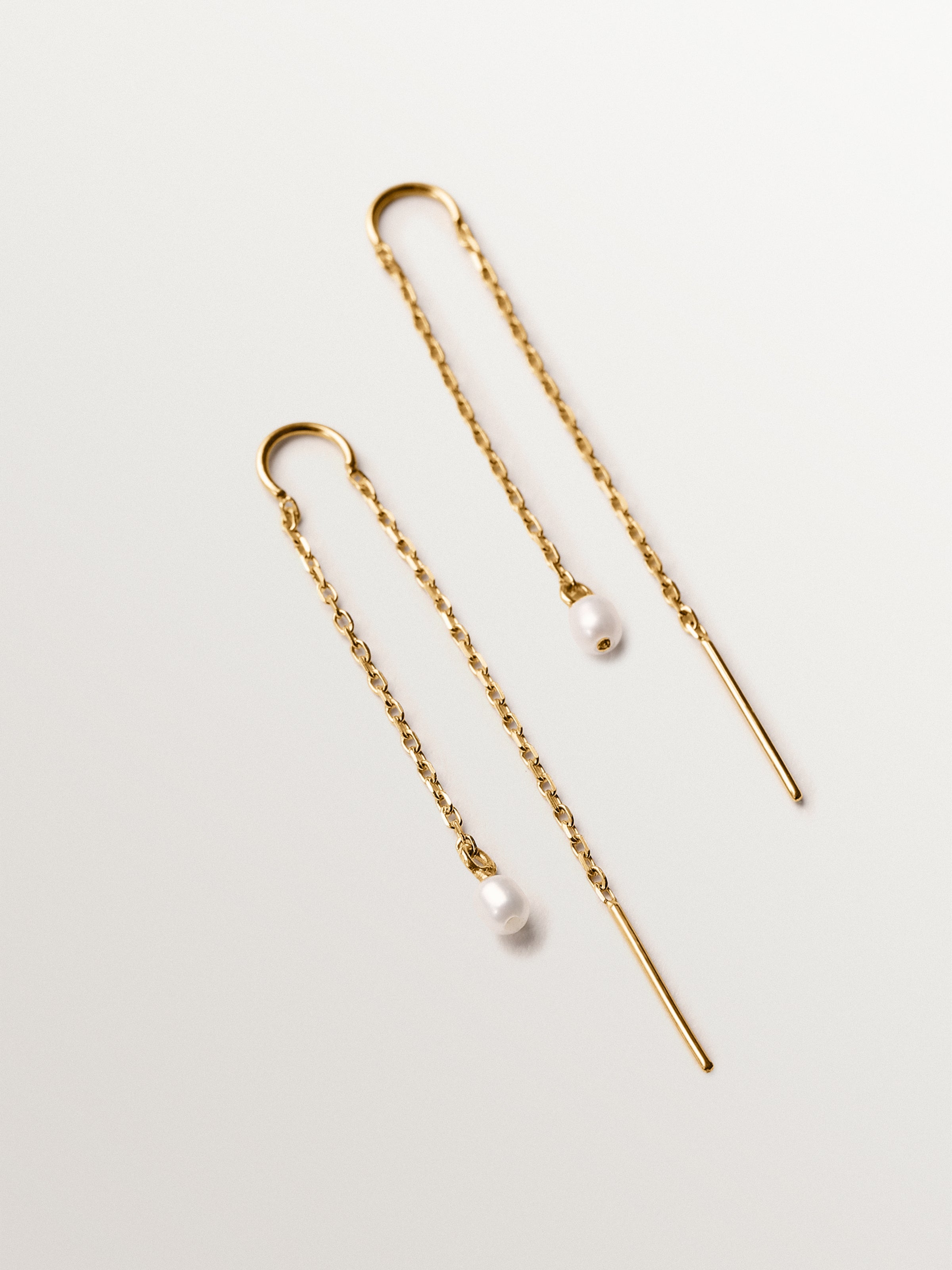 Pendientes largos de plata 925 bañada en oro amarillo de 18K con perlas