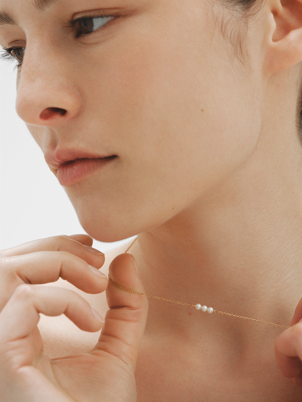 Collar de plata 925 bañada en oro amarillo de 18K con perlas