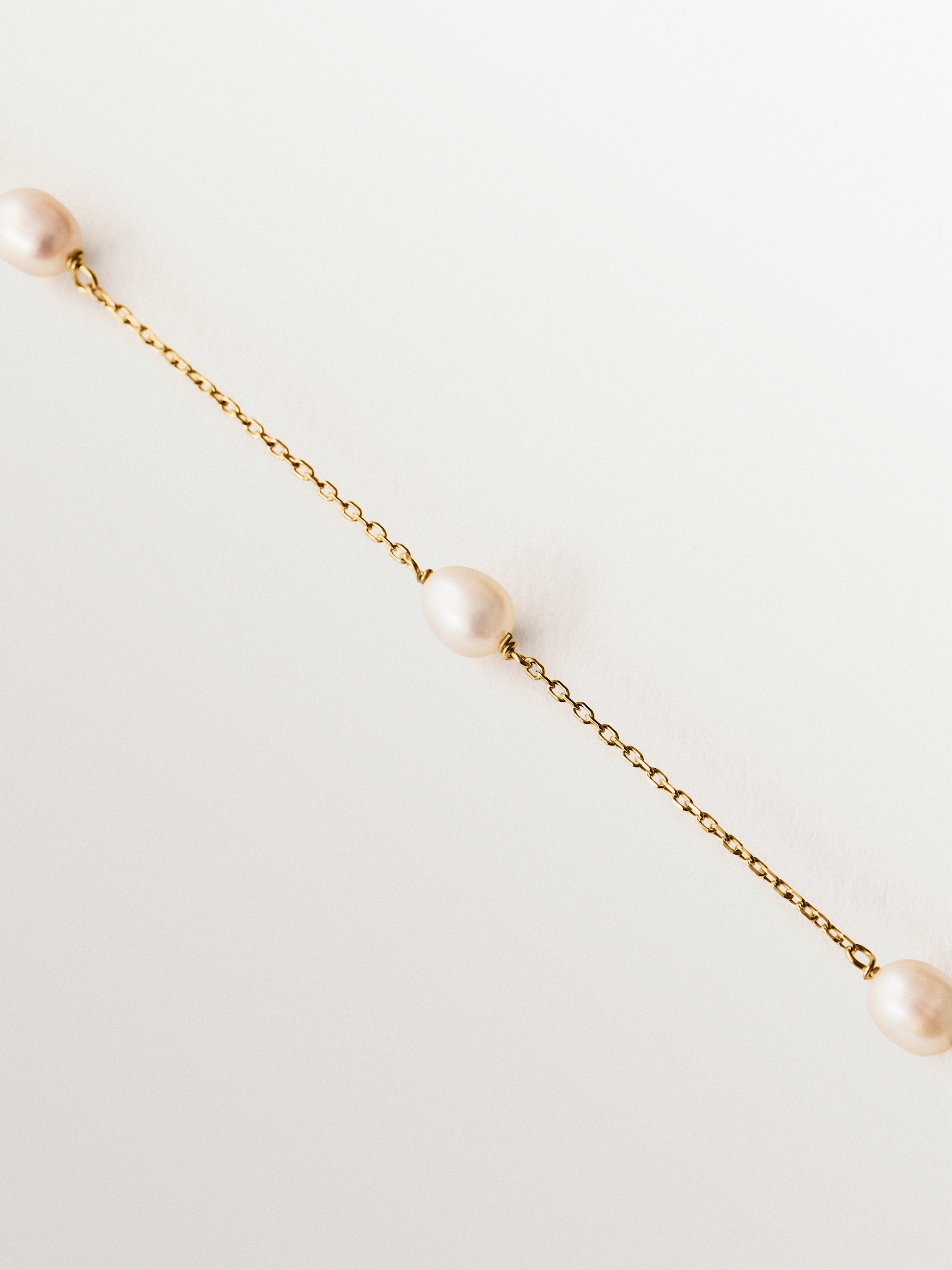 Pulsera de plata 925 bañada en oro amarillo de 18K con perlas