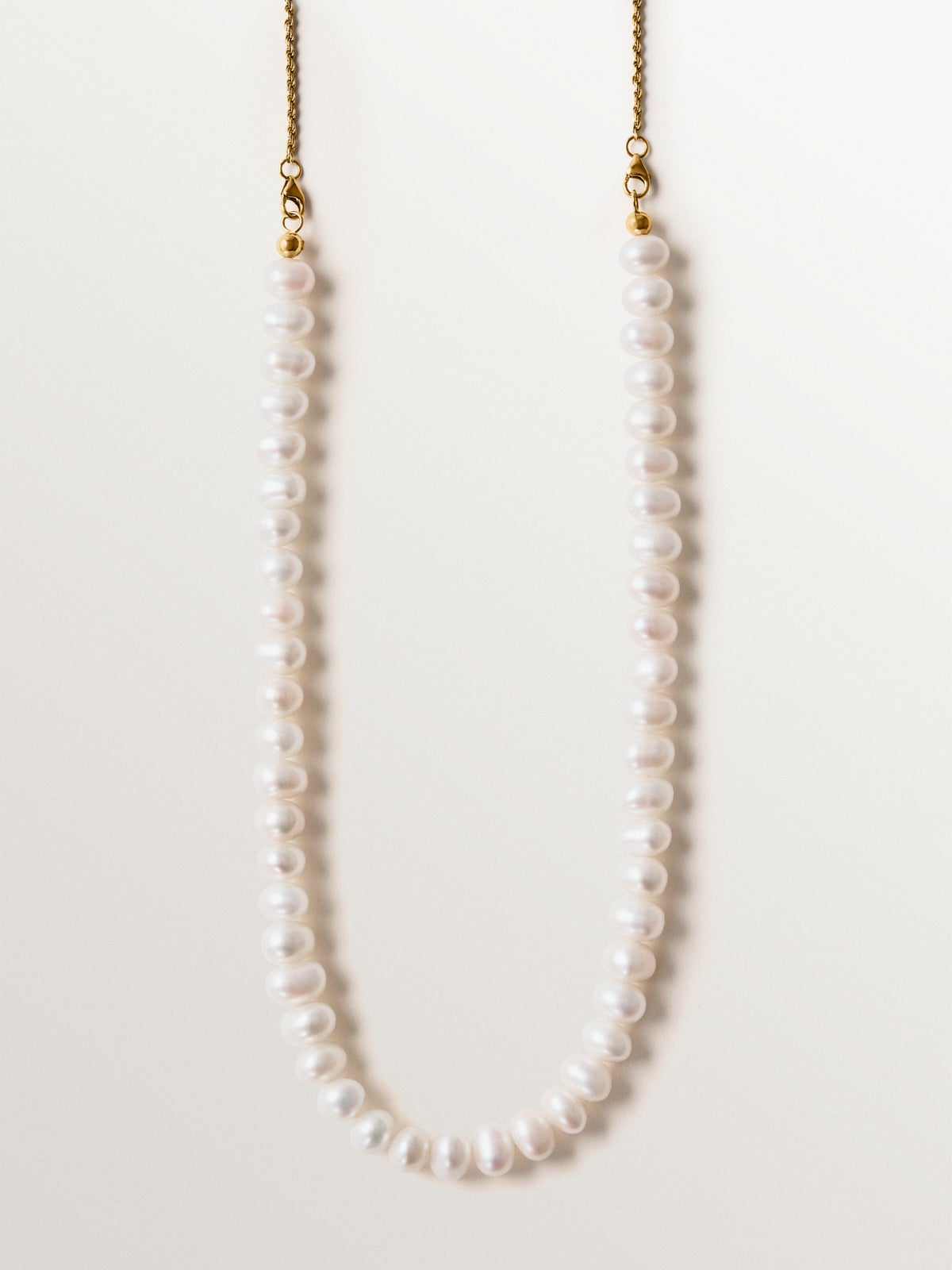 Collar de plata 925 bañada en oro amarillo de 18K con perlas