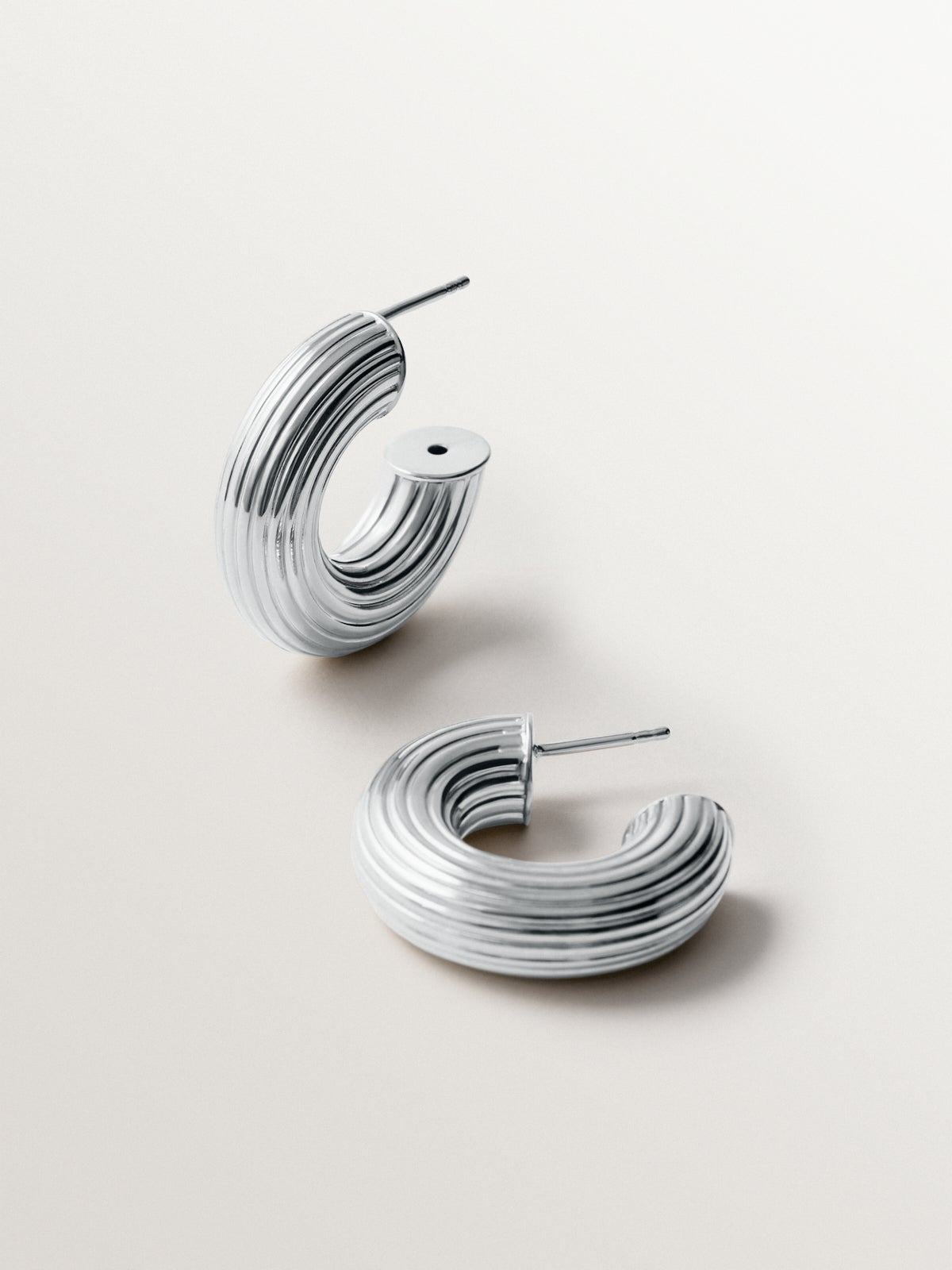 Pendientes de aro de plata 925 con textura