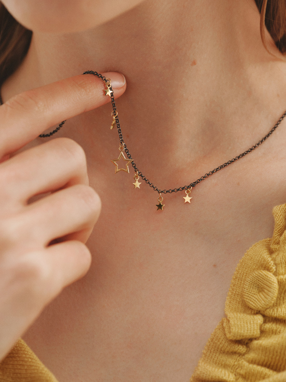 Collar bicolor de plata 925 bañada en oro amarillo de 18K con motivos de estrella