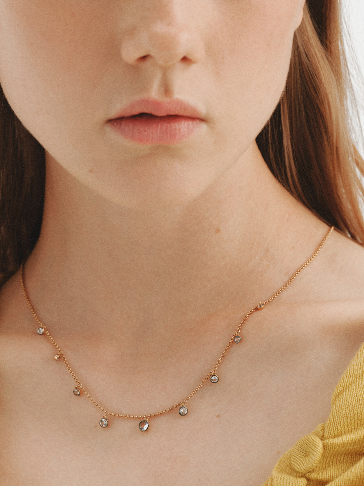 Collar bicolor de plata 925 bañada en oro amarillo de 18K con topacio blanco